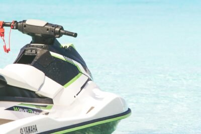 manter um jet ski