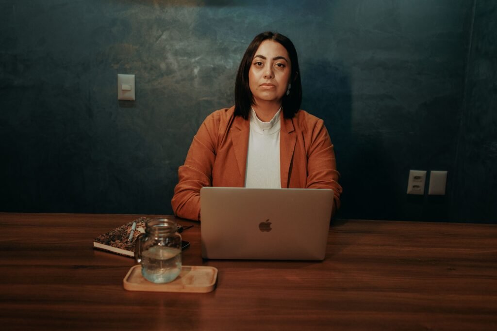 Negócios e Mulheres: Empreendedorismo, Estratégia e Oportunidades Profissionais